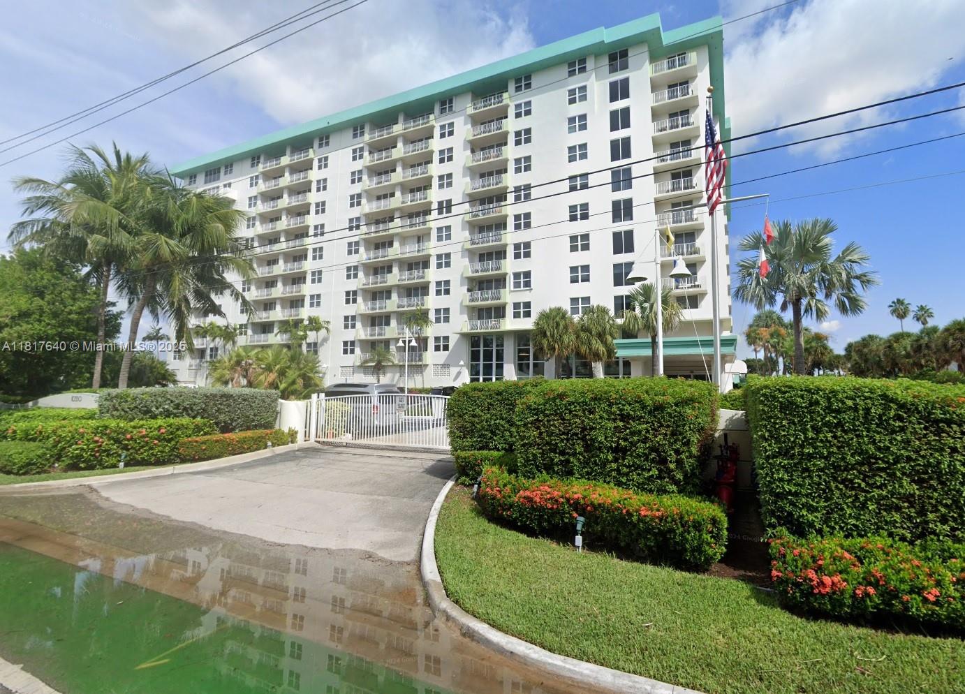 10350 W Bay Harbor Dr #4F, Bay Harbor Islands, Florida image 33