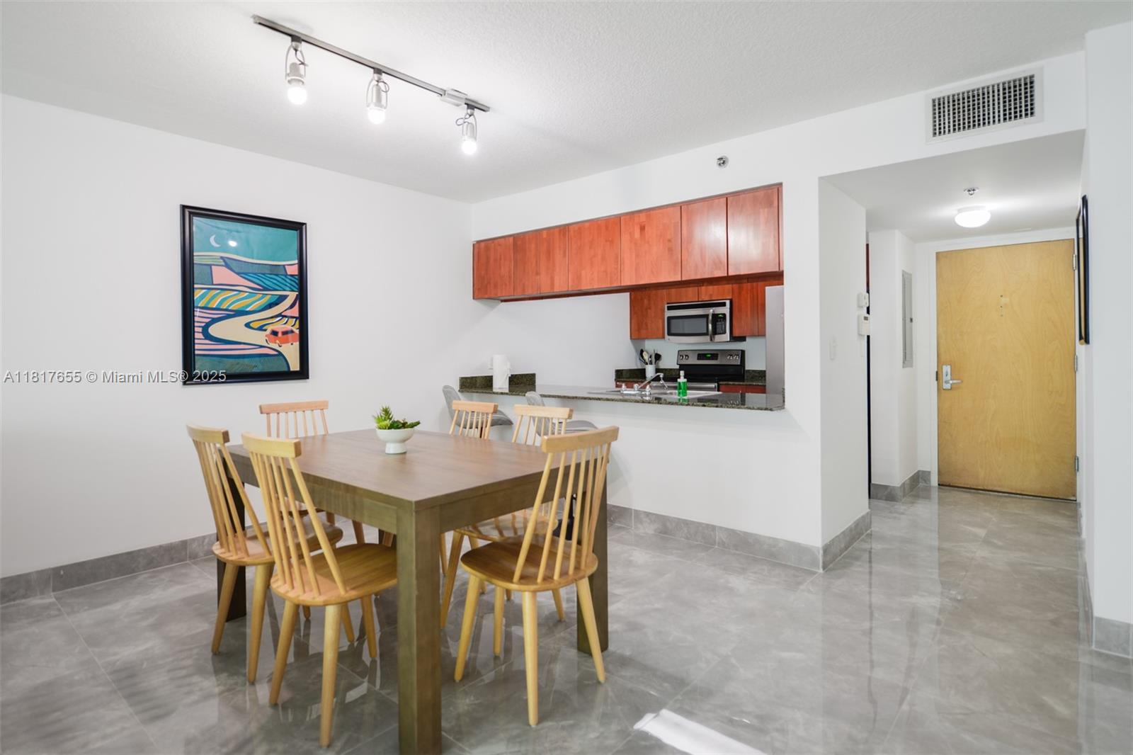 1200 Brickell Bay Dr #2112, Miami, Florida image 5