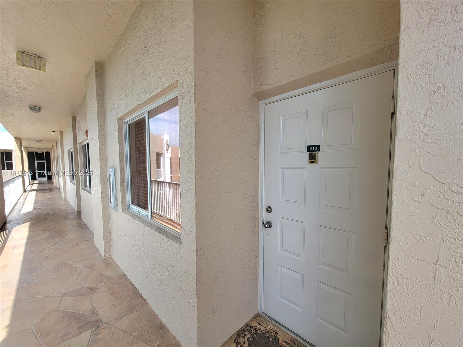 9575 Weldon Cir #C413, Tamarac, Florida image 7