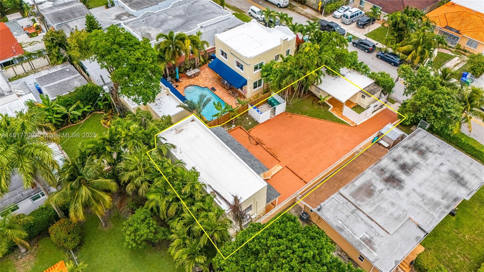 2385 SW 17th St, Miami, Florida image 11