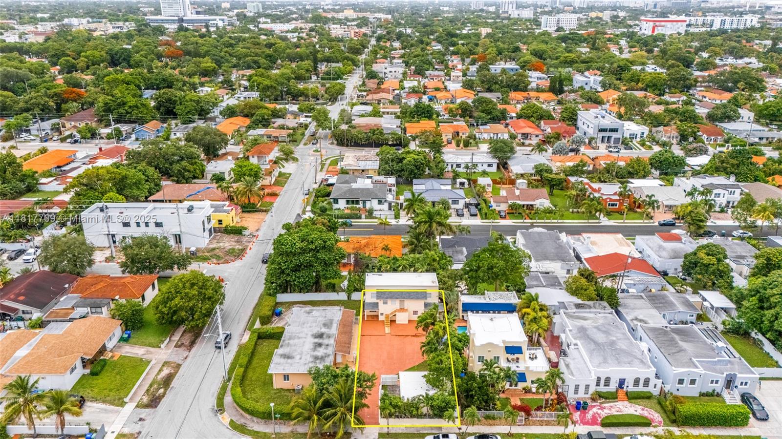 2385 SW 17th St, Miami, Florida image 14