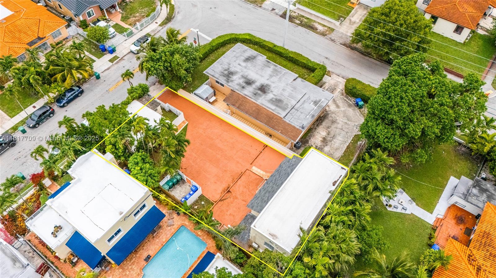 2385 SW 17th St, Miami, Florida image 3