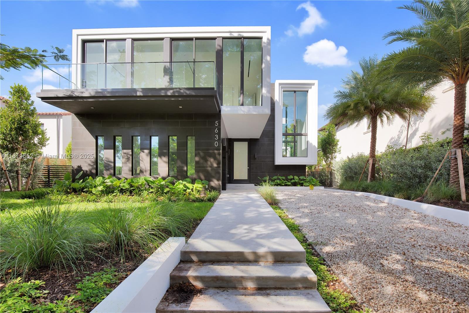 5630 Pine Tree Dr, Miami Beach, Florida image 1