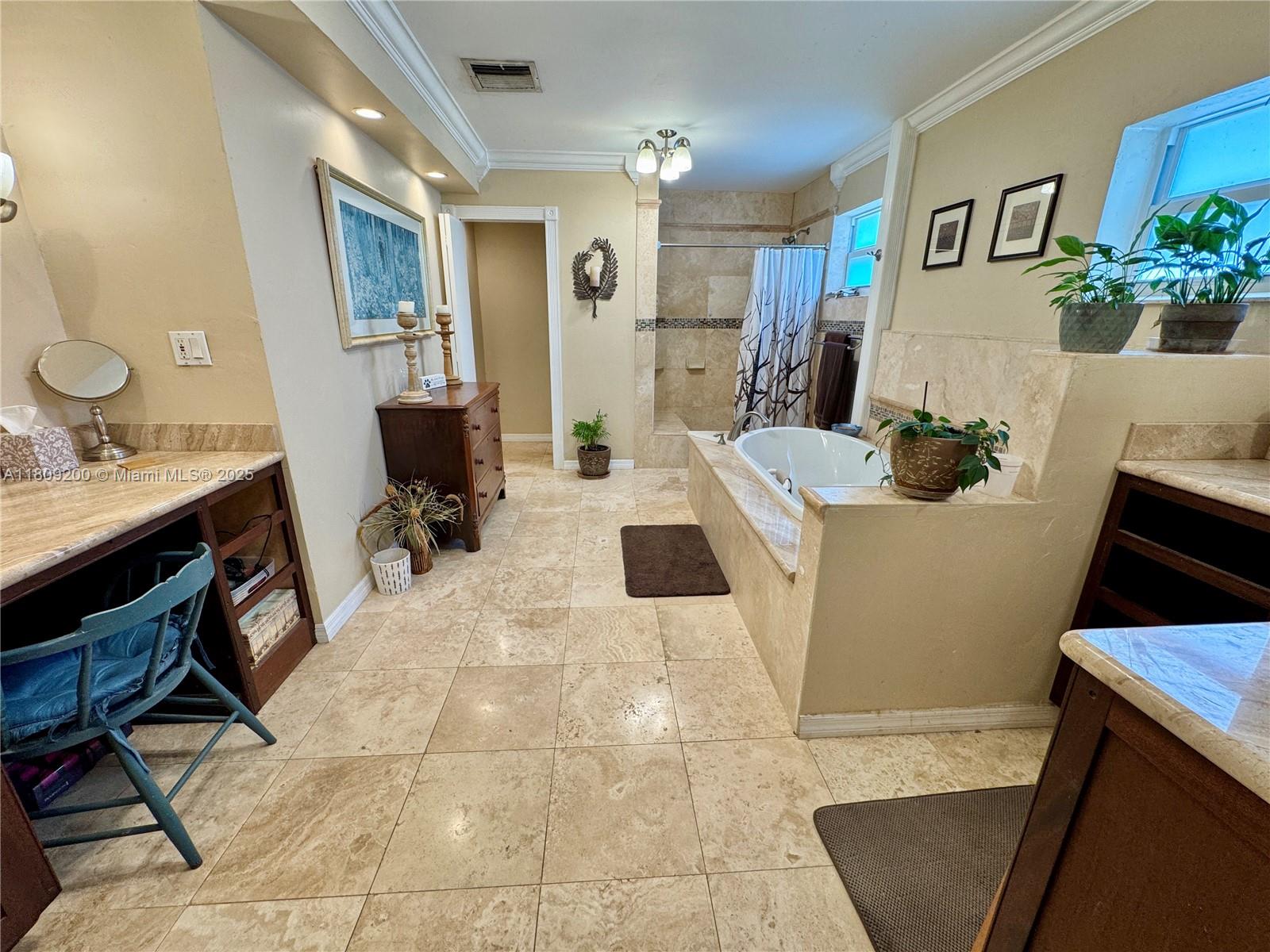 8230 SW 150th Dr, Palmetto Bay, Florida image 9