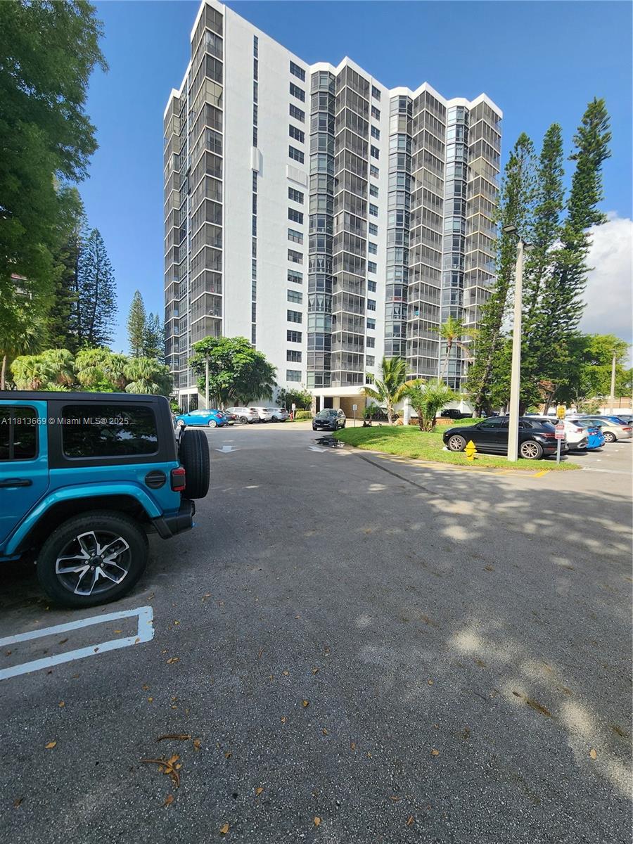 Property photo # 9