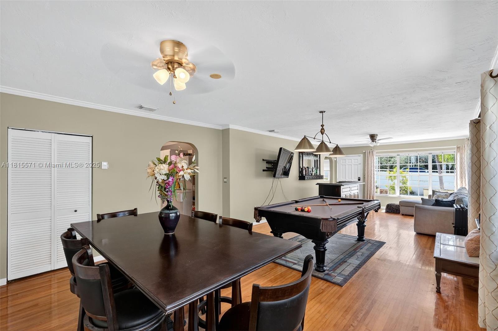 3325 Alton Rd, Miami Beach, Florida image 14