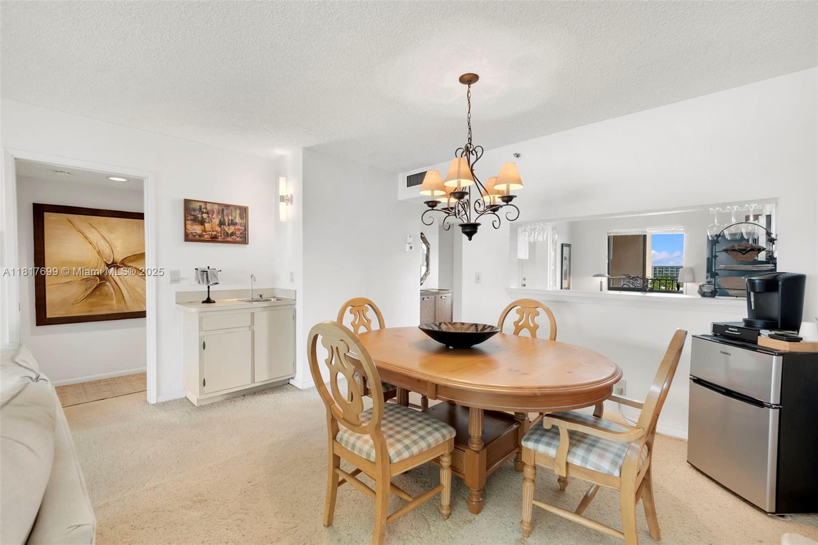 2206 S Cypress Bend Dr #904, Pompano Beach, Florida image 15
