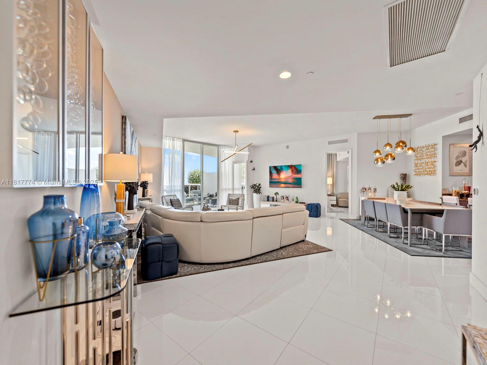 15901 Collins Ave #403, Sunny Isles Beach, Florida image 18
