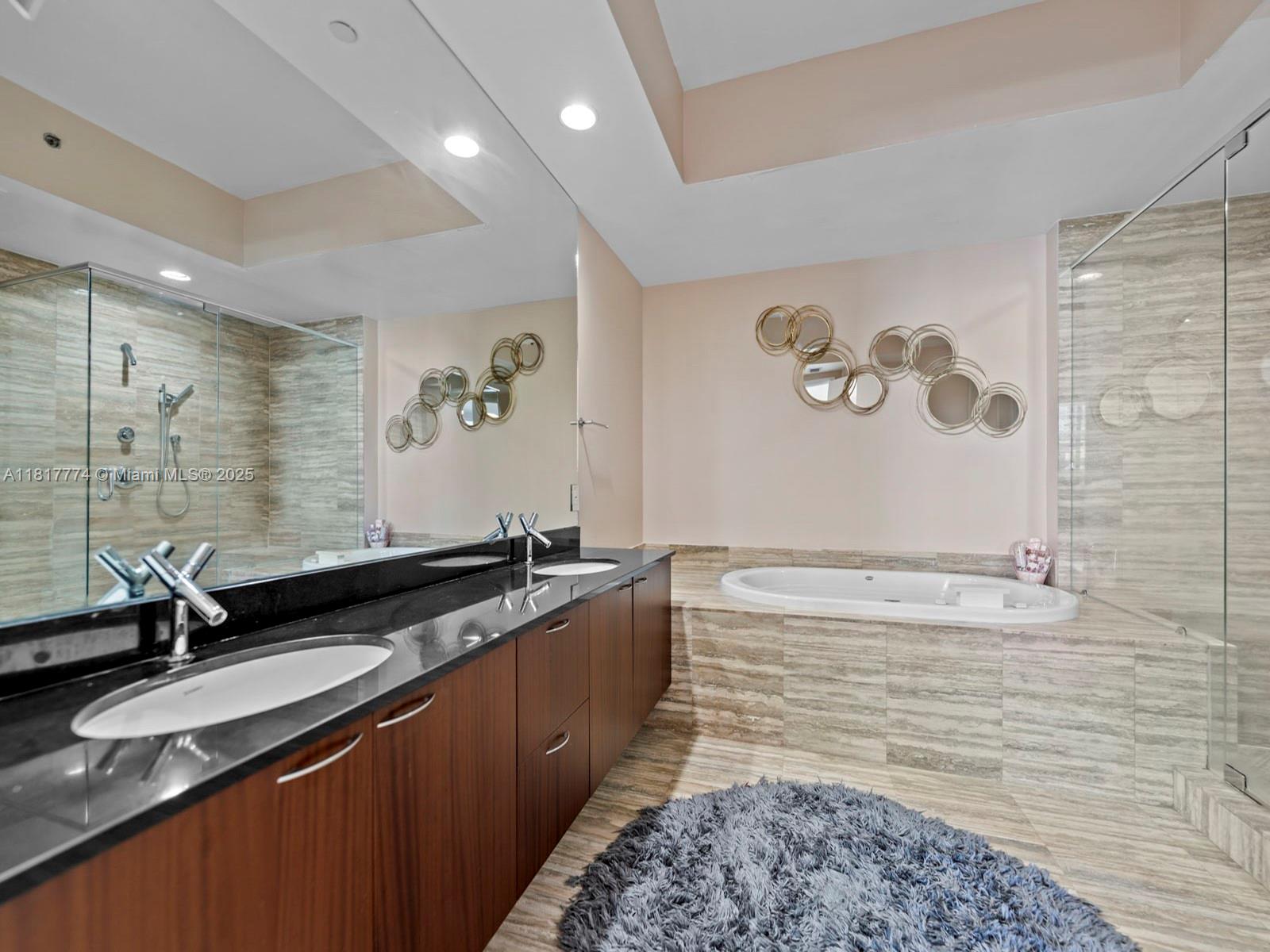 15901 Collins Ave #403, Sunny Isles Beach, Florida image 26