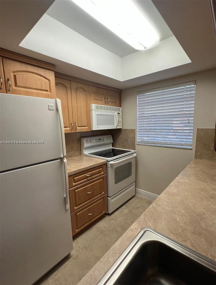 Property photo # 8