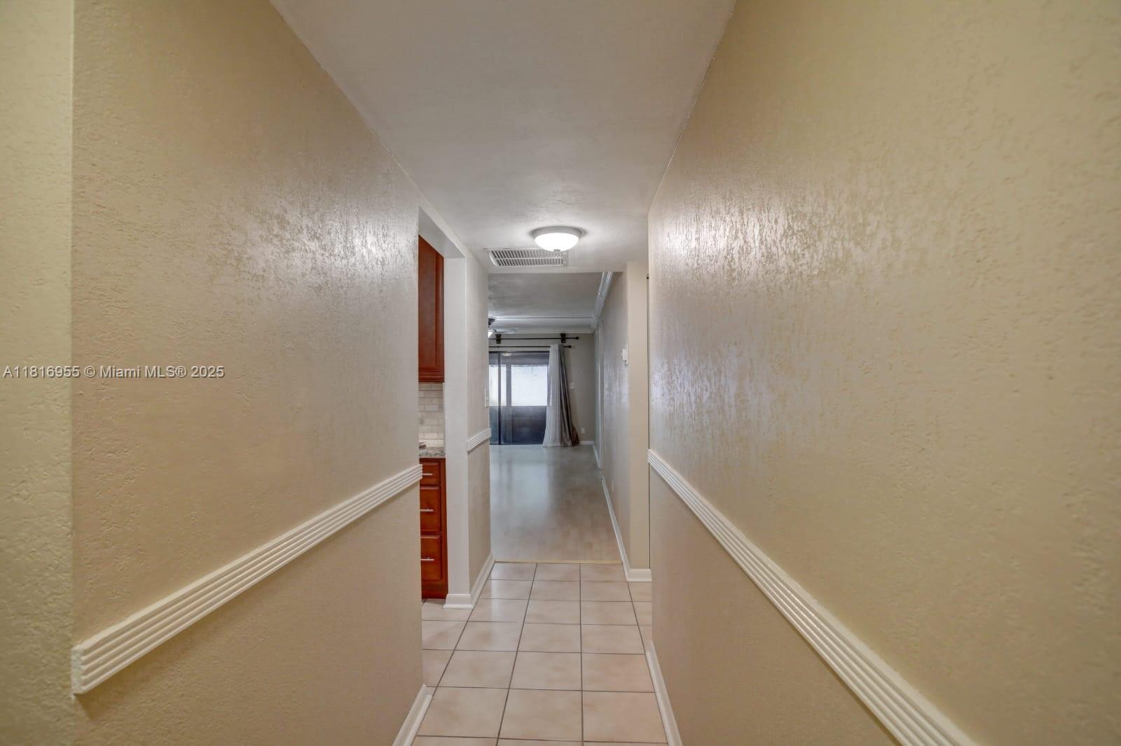 10 Seville Cir #6-54, Davie, Florida image 3