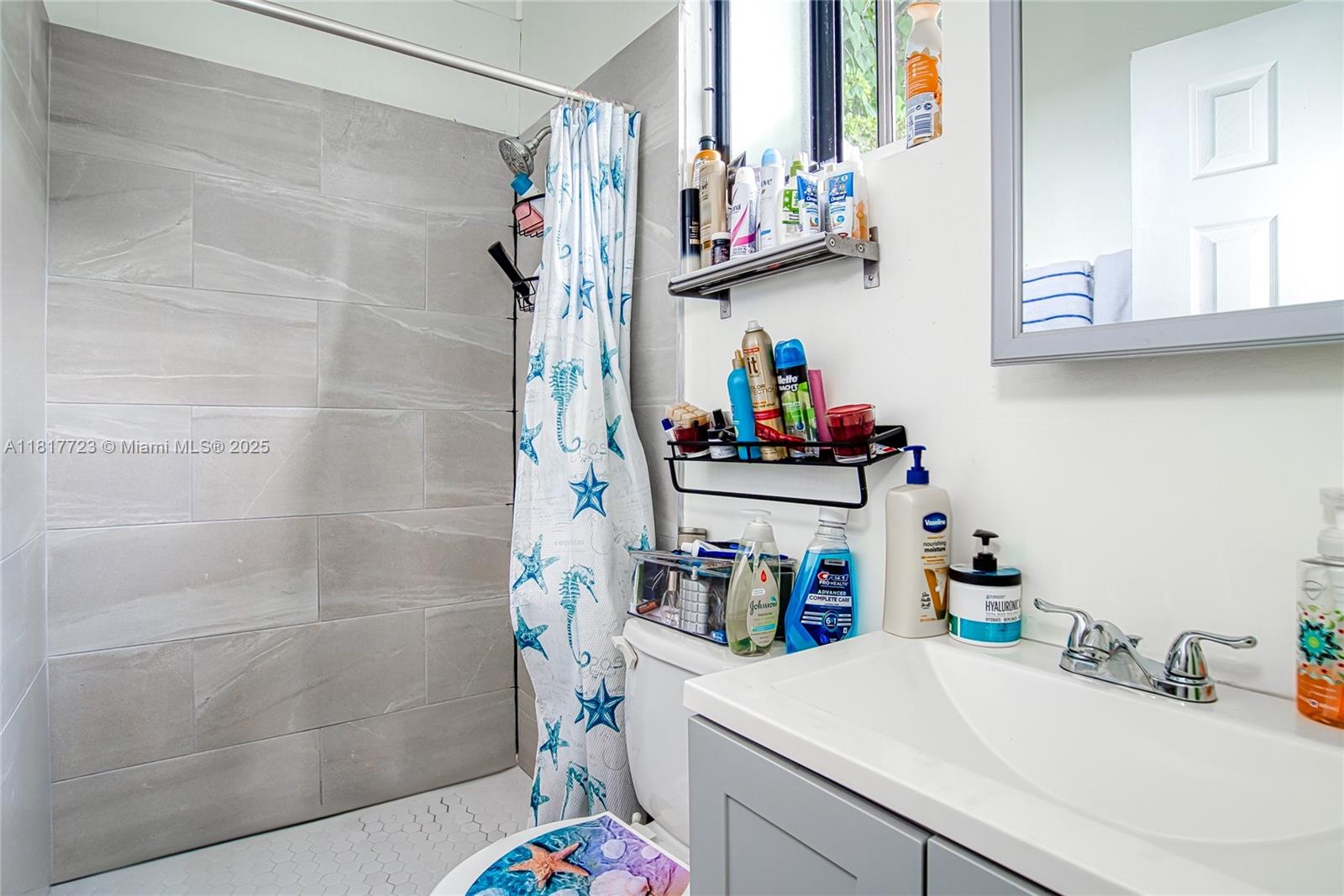 2516 Cleveland St, Hollywood, Florida image 19