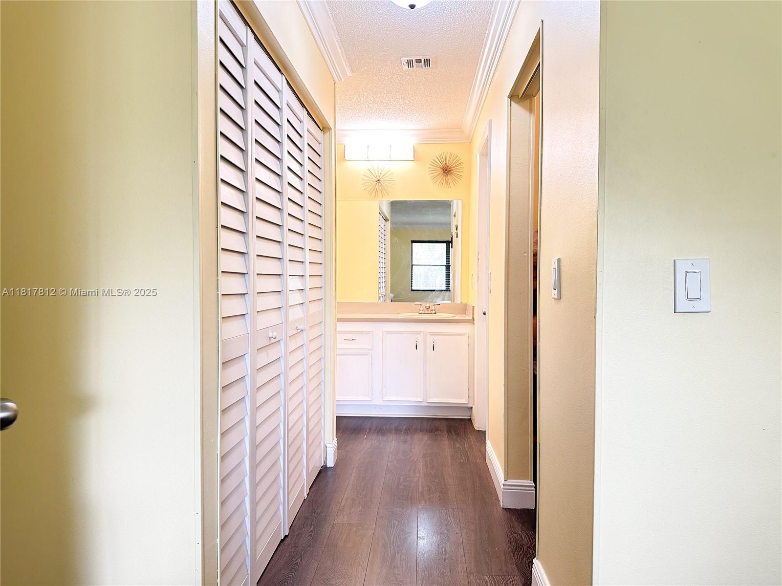 5975 Forest Hill Blvd #206, West Palm Beach, Florida image 10