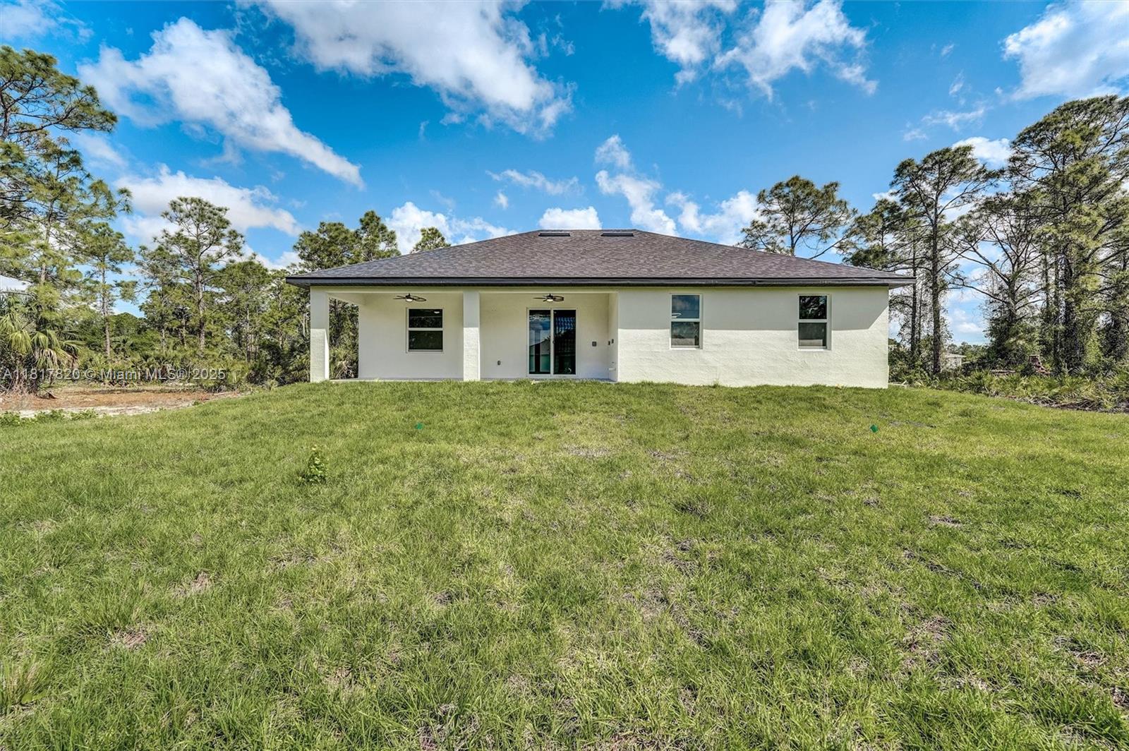 2807 40 St W, Lehigh Acres, Florida image 24