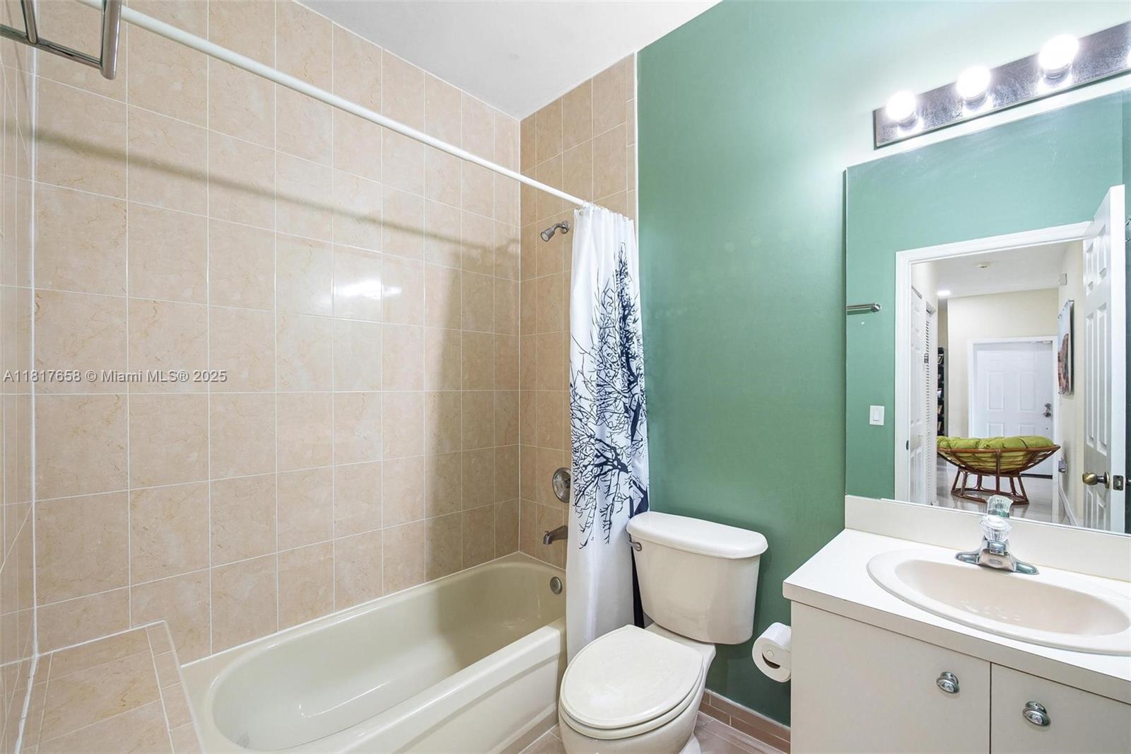 2741 NE 4th St #204, Homestead, Florida image 7