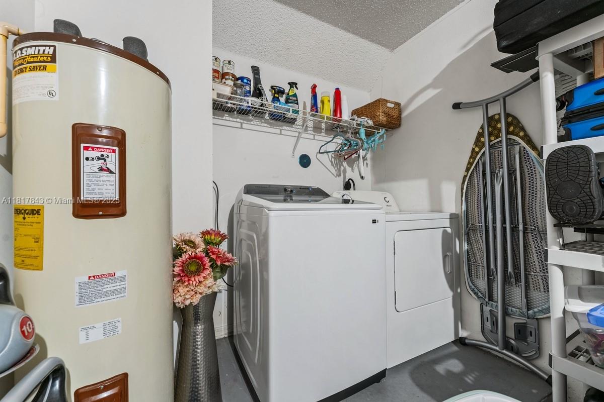 11045 SW 16th Mnr, Davie, Florida image 24