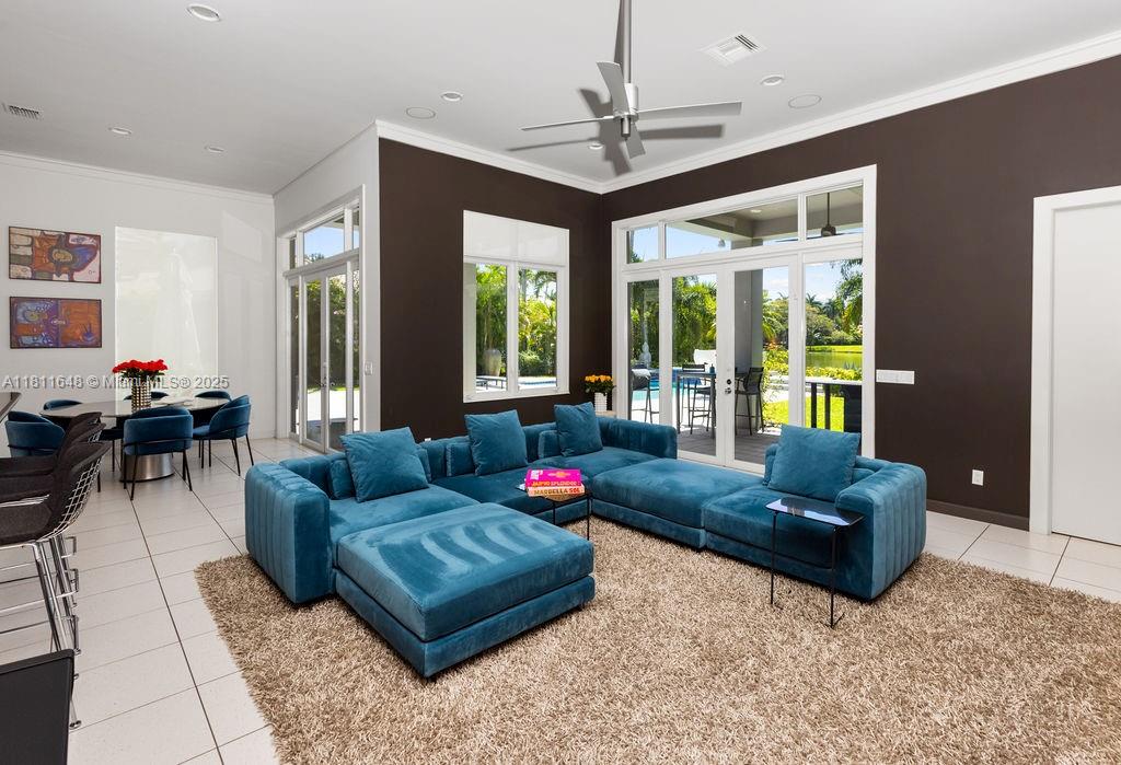 10392 Harrier St, Plantation, Florida image 8