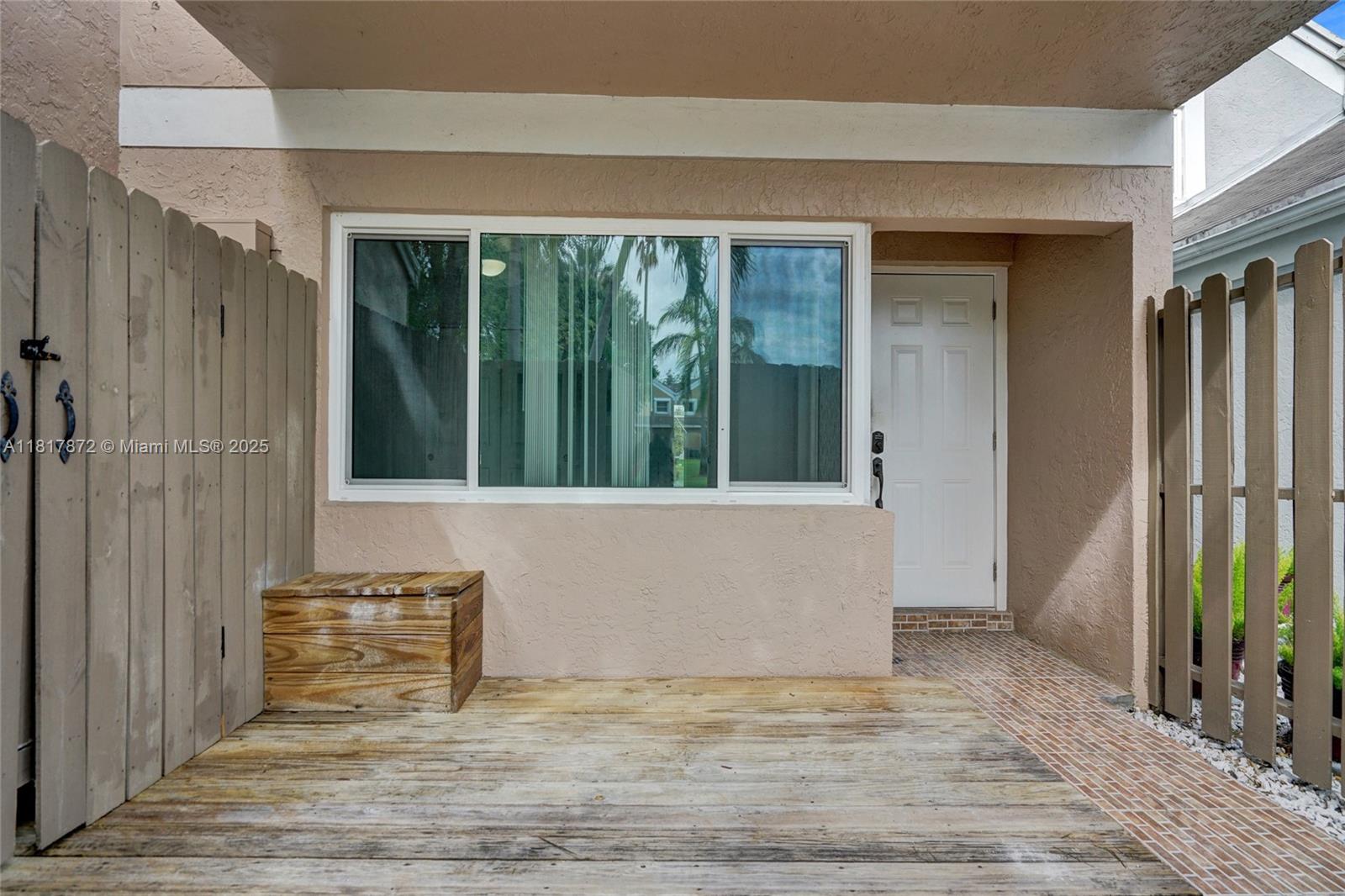 1449 NW 122nd Ter, Pembroke Pines, Florida image 3