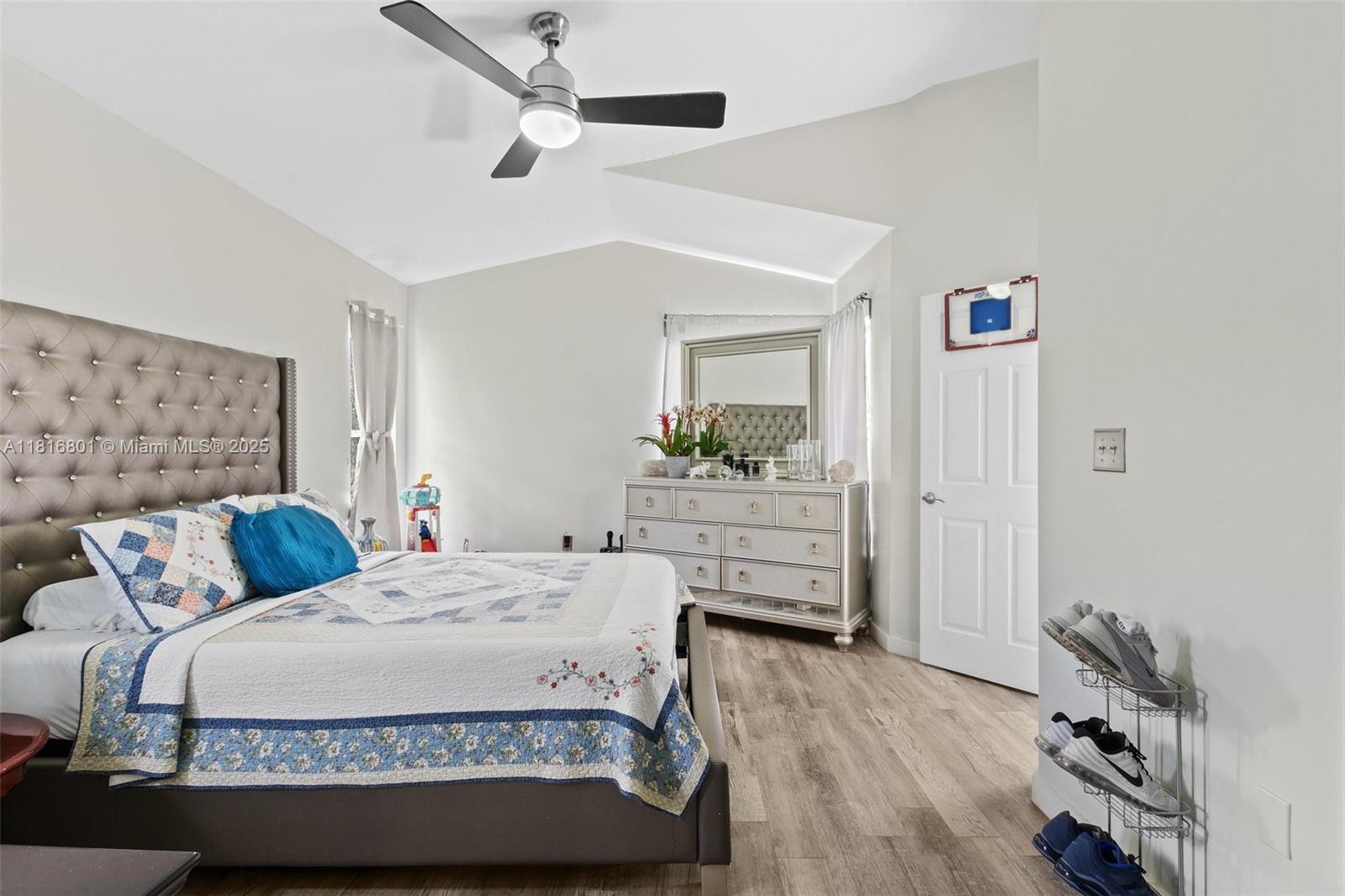 615 NW 108th Ter, Pembroke Pines, Florida image 12