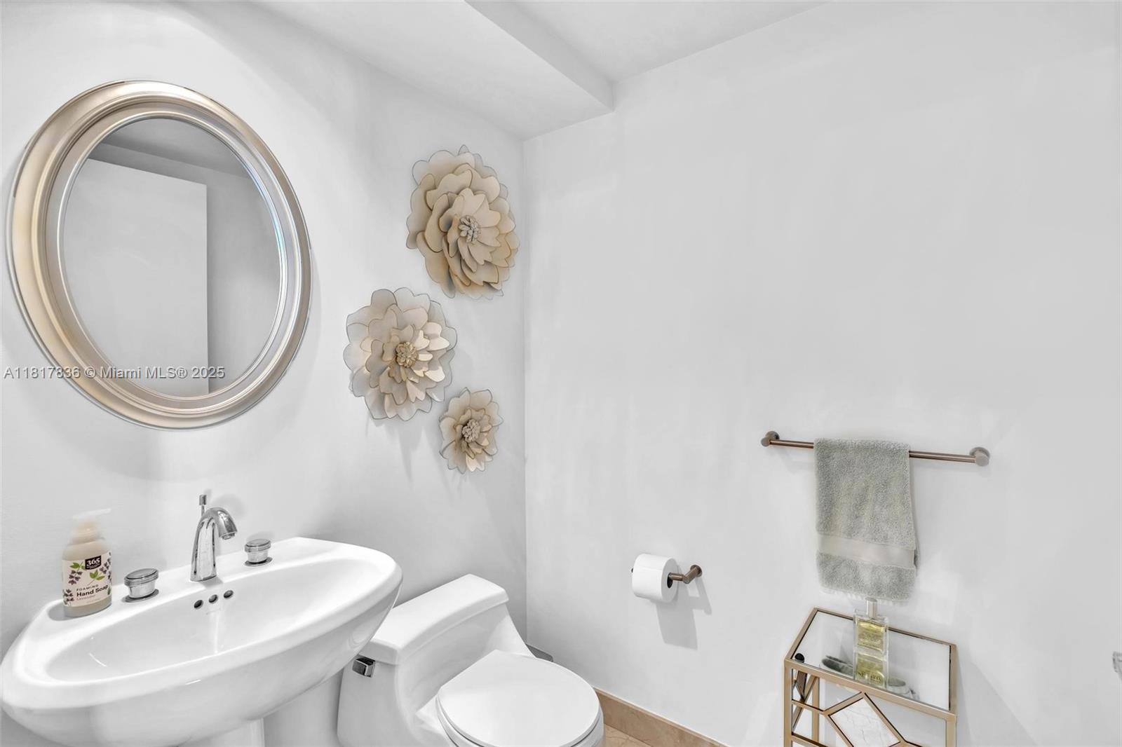 Property photo # 6