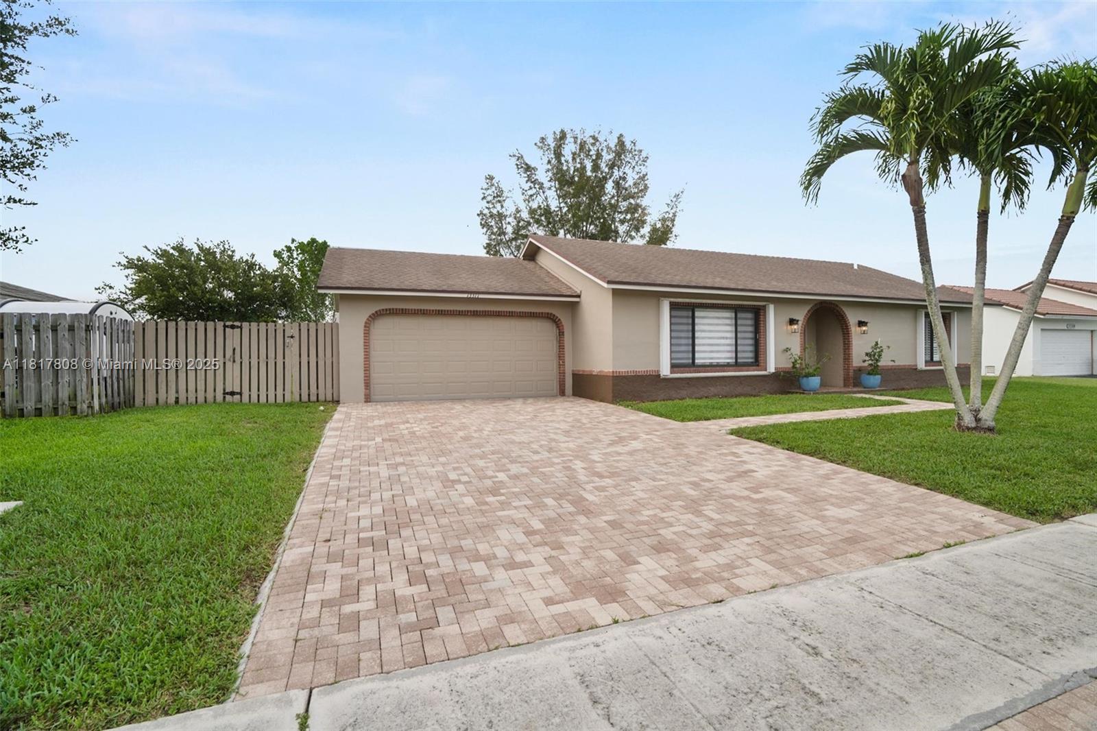 13317 NW 8th Ct, Sunrise, Florida image 2