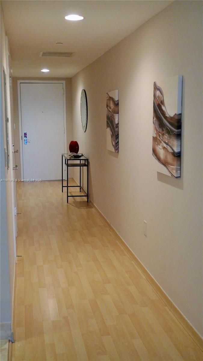 1830 S Ocean Dr #1705, Hallandale Beach, Florida image 13