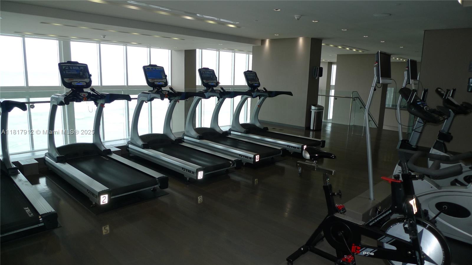 1830 S Ocean Dr #1705, Hallandale Beach, Florida image 23