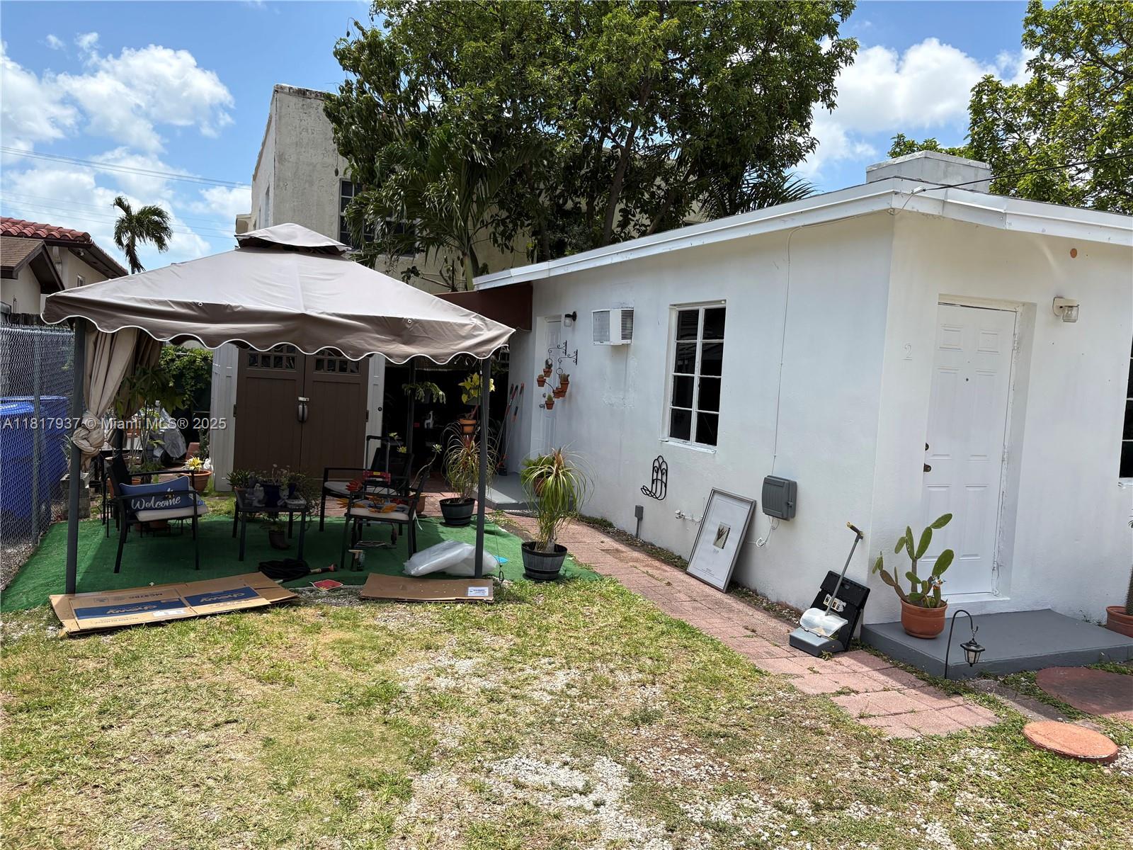 3072 SW 16th St, Miami, Florida image 10