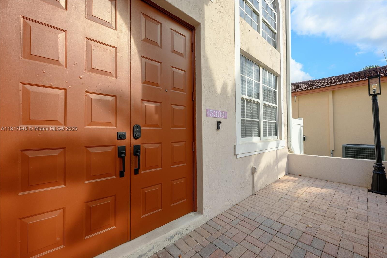 Property photo # 7