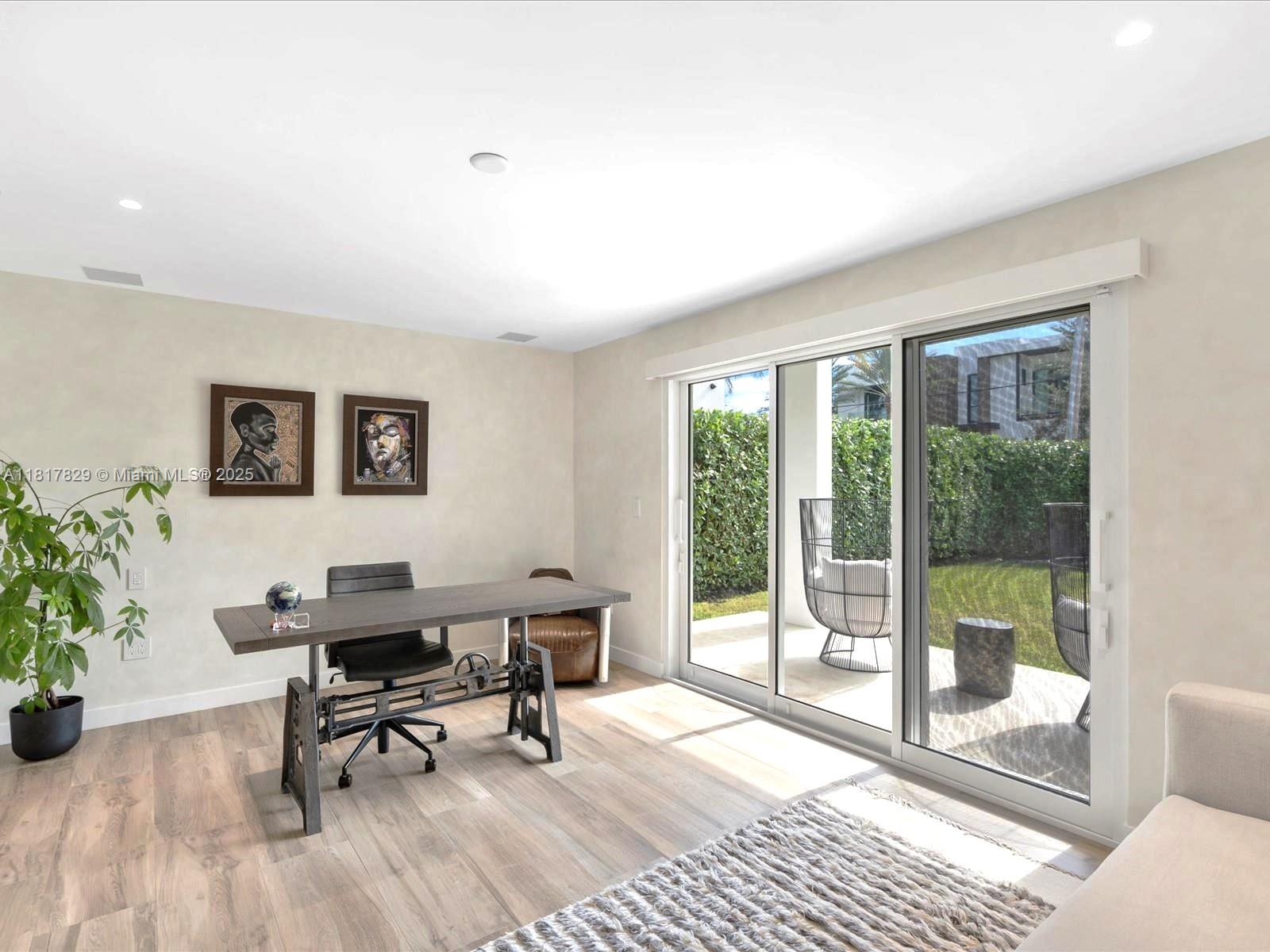2371 Bayview Ln, North Miami, Florida image 13