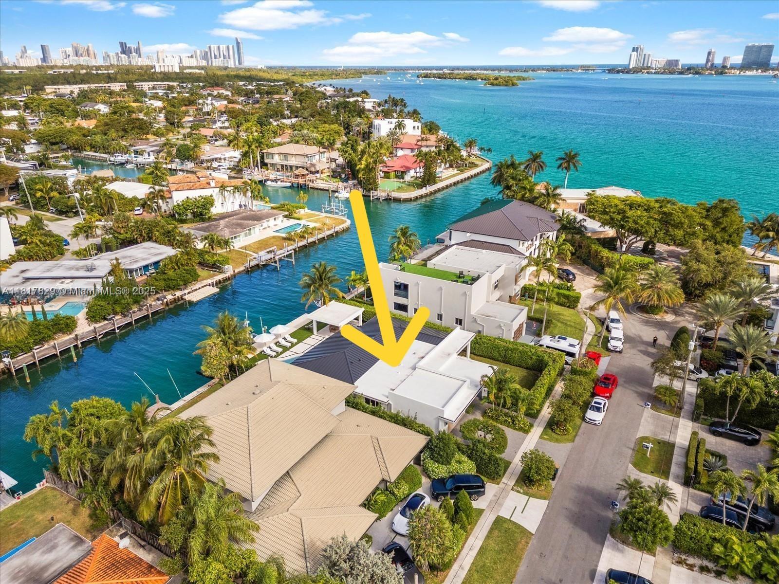 2371 Bayview Ln, North Miami, Florida image 20