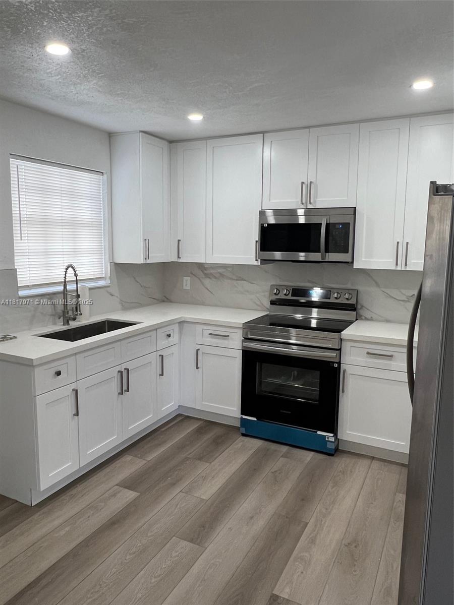 5291 Flagler St, Hollywood, Florida image 13