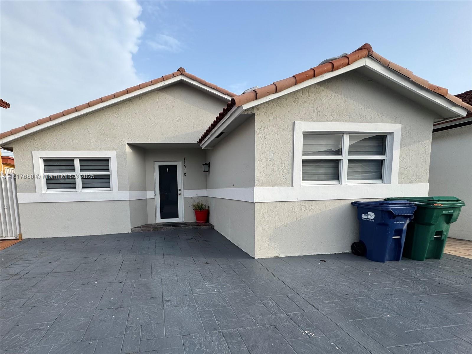 11510 SW 7th St, Sweetwater, Florida image 1