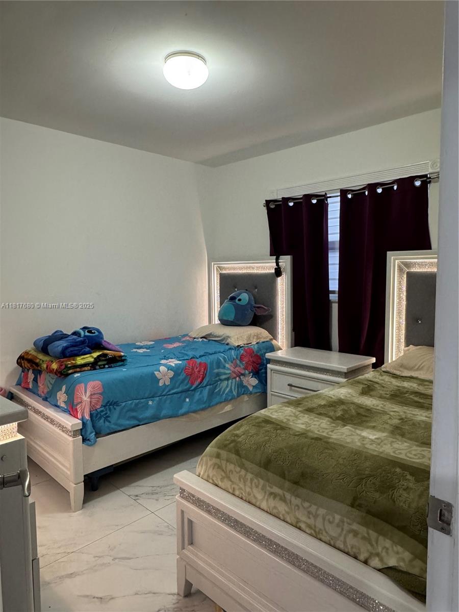 11510 SW 7th St, Sweetwater, Florida image 18