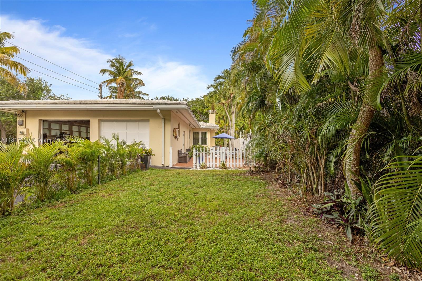 790 NE 119th St, Biscayne Park, Florida image 23