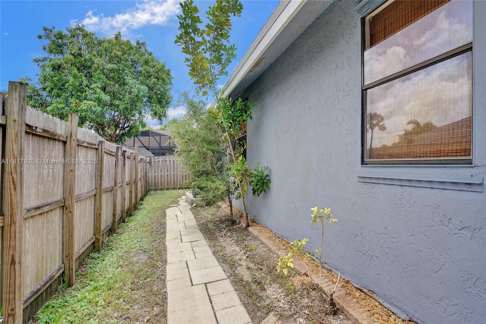 4459 NW 113th Ln, Coral Springs, Florida image 26
