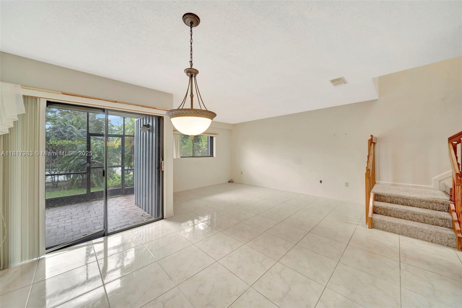 1615 N 14th Ter, Hollywood, Florida image 21