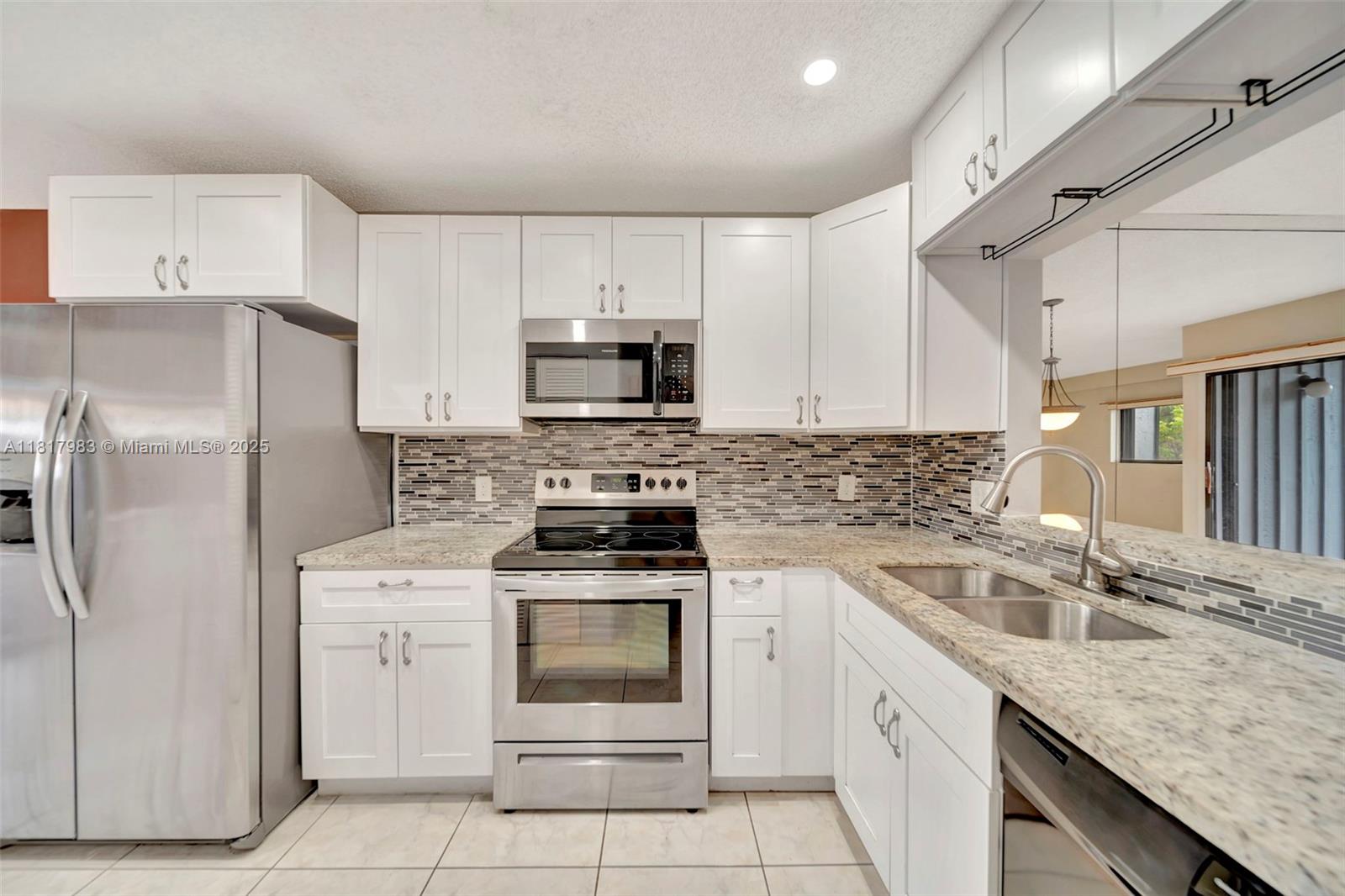 1615 N 14th Ter, Hollywood, Florida image 5