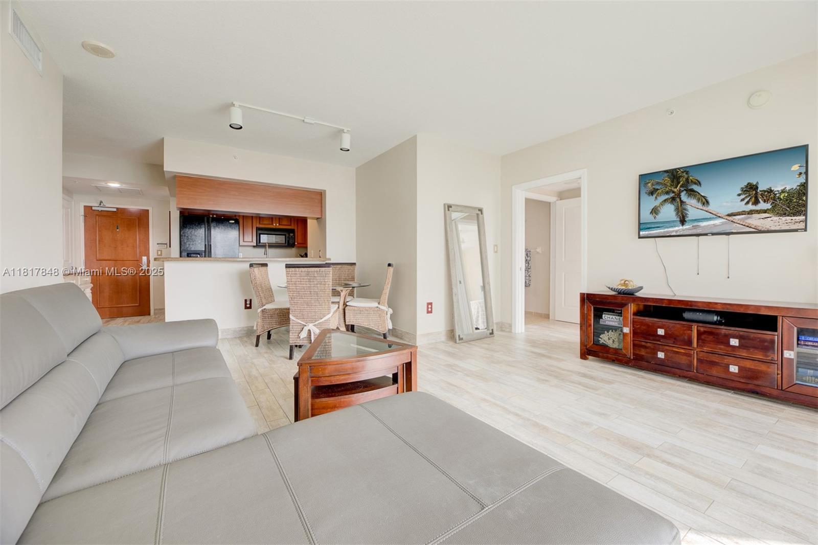 Property photo # 7