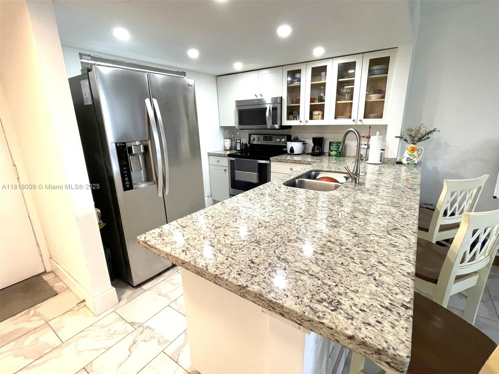 Property photo # 0
