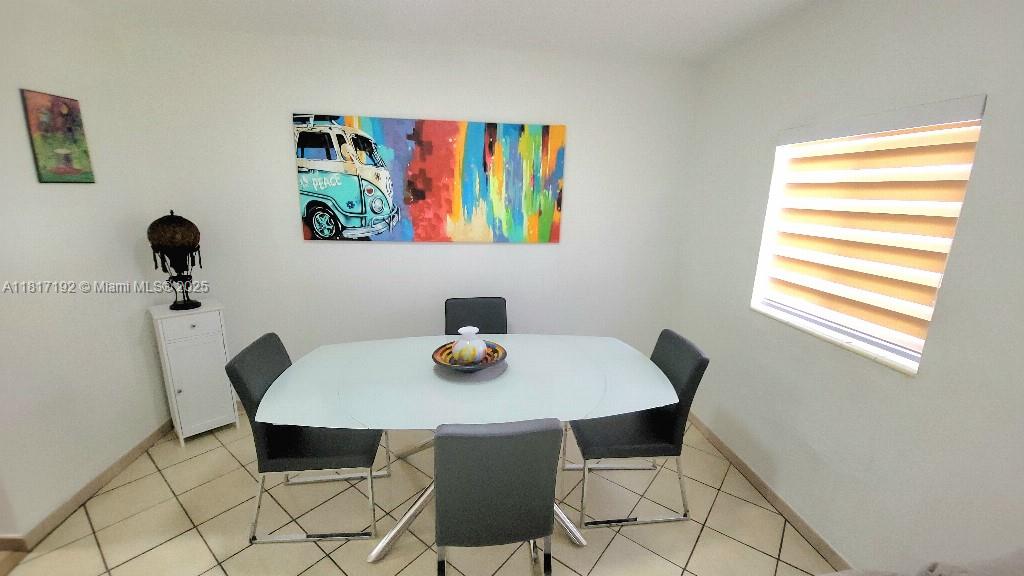 200 W 53rd Ter, Hialeah, Florida image 4