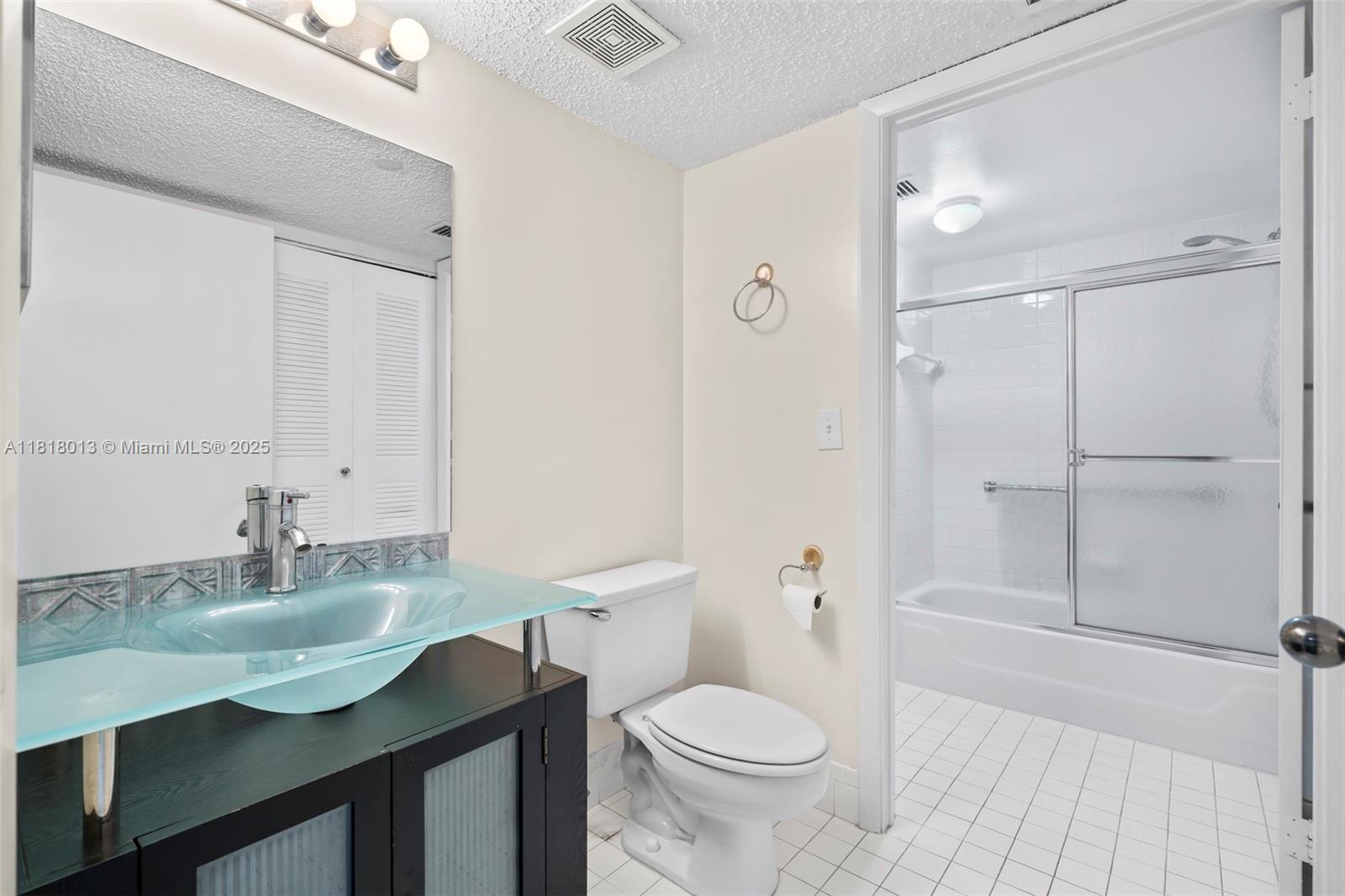 9511 Weldon Cir #G406, Tamarac, Florida image 30