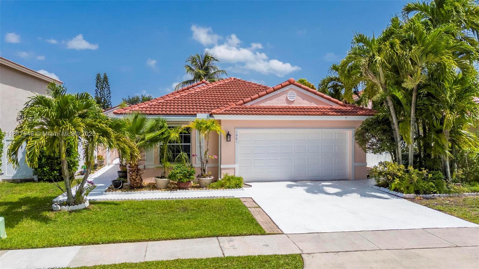 1061 NW 191st Ave, Pembroke Pines, Florida image 1