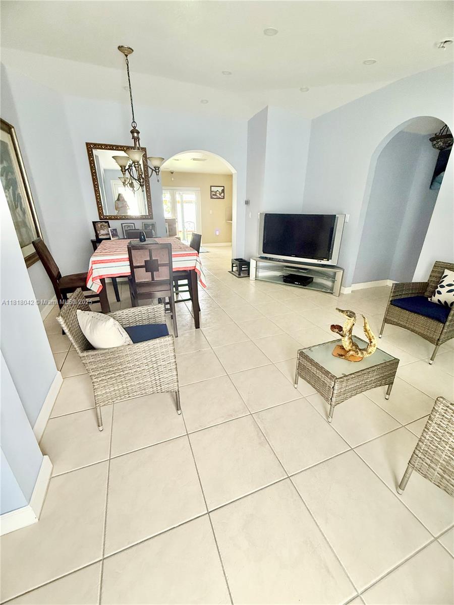 13267 SW 277th Ter, Homestead, Florida image 5