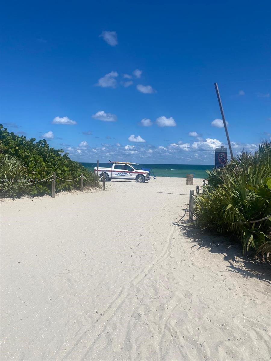 7620 Carlyle Ave #205, Miami Beach, Florida image 19