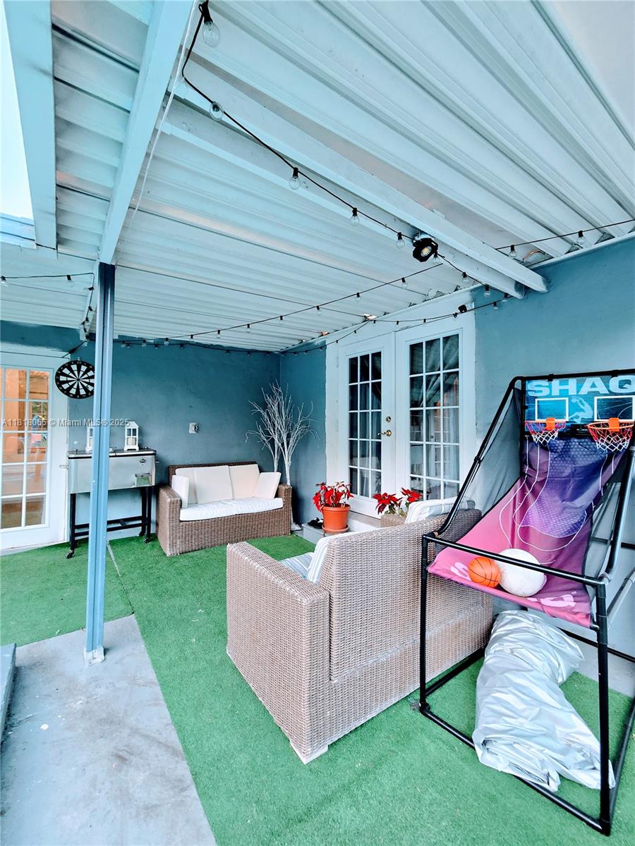 6220 SW 26th St, Miramar, Florida image 4