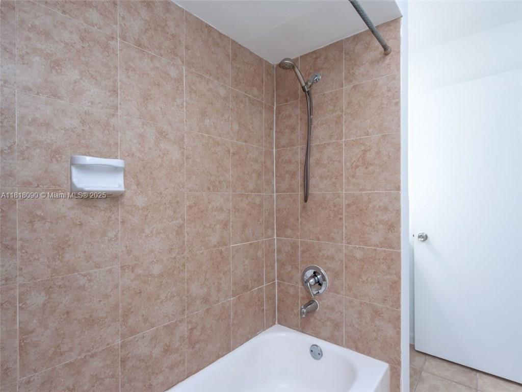 1235 SW 46th Ave #707, Pompano Beach, Florida image 10