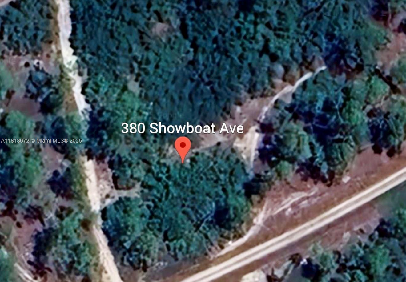 380 Showboat Ave, Lake Placid, Florida image 1