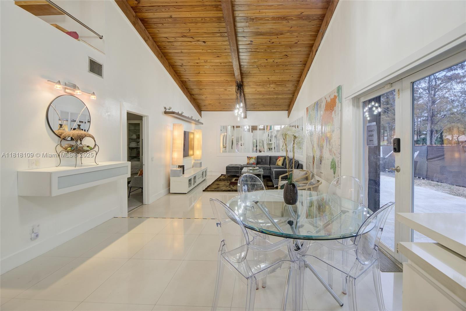 Property photo # 0