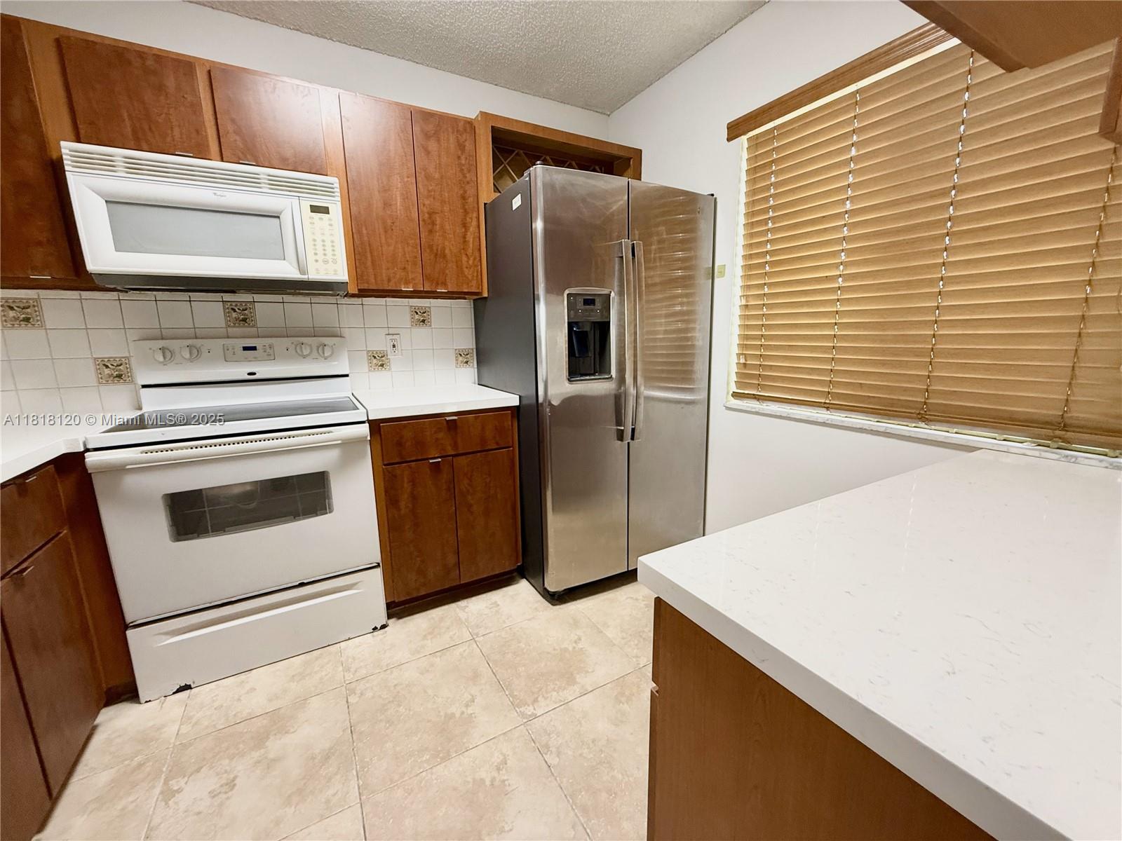 8550 N Sherman Cir #507, Miramar, Florida image 7